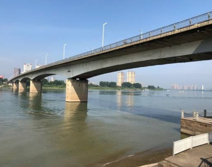 橋梁側面照片.png 橋梁側面照片.png